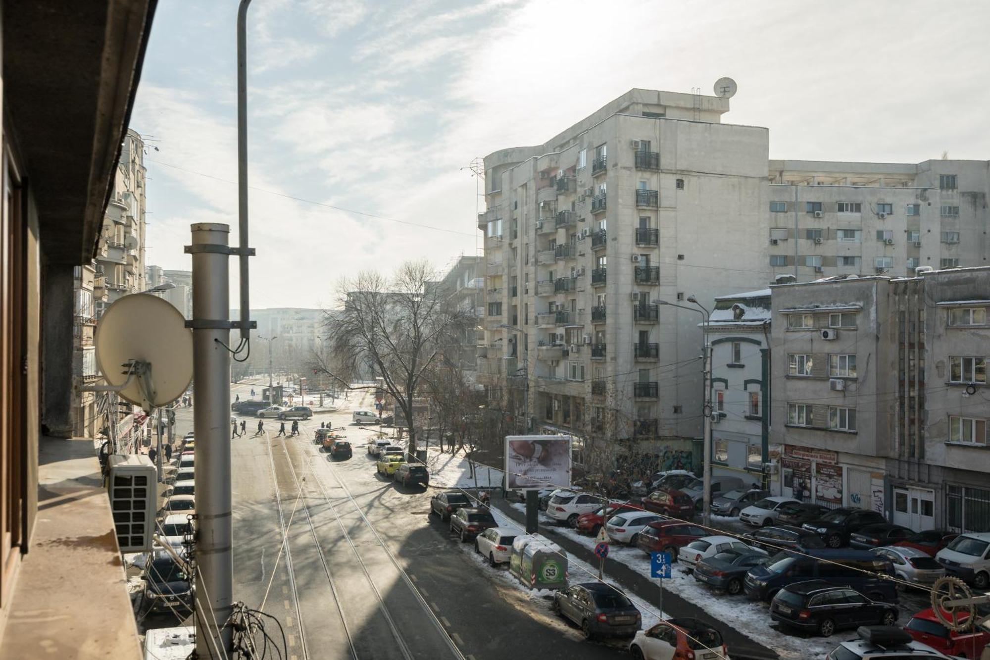 Highline Downtown Residences 6 Persons Family Apartment Bucharest Luaran gambar