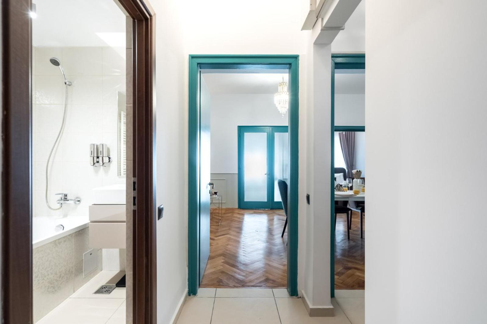 Highline Downtown Residences 6 Persons Family Apartment Bucharest Luaran gambar