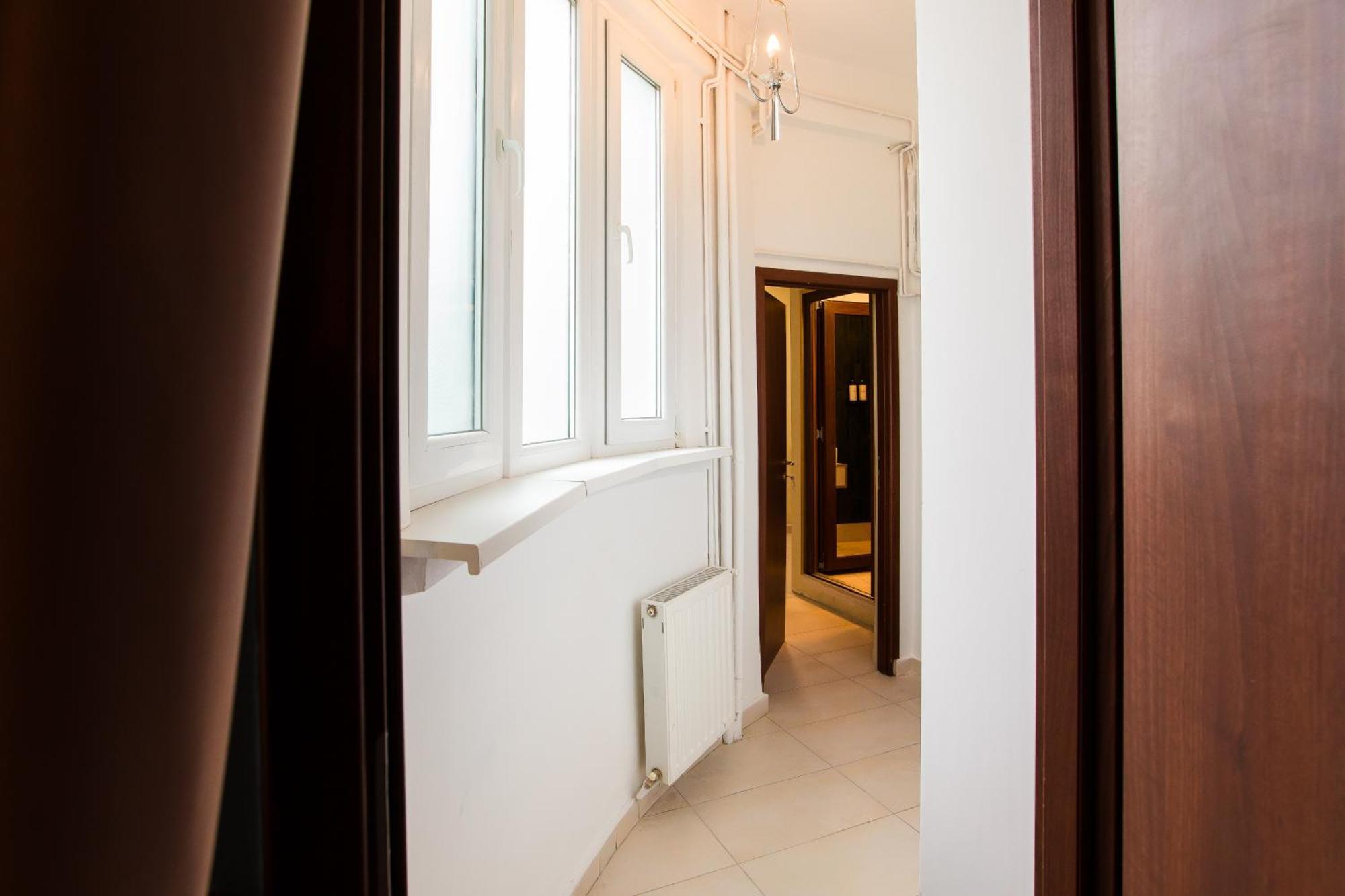 Highline Downtown Residences 6 Persons Family Apartment Bucharest Luaran gambar