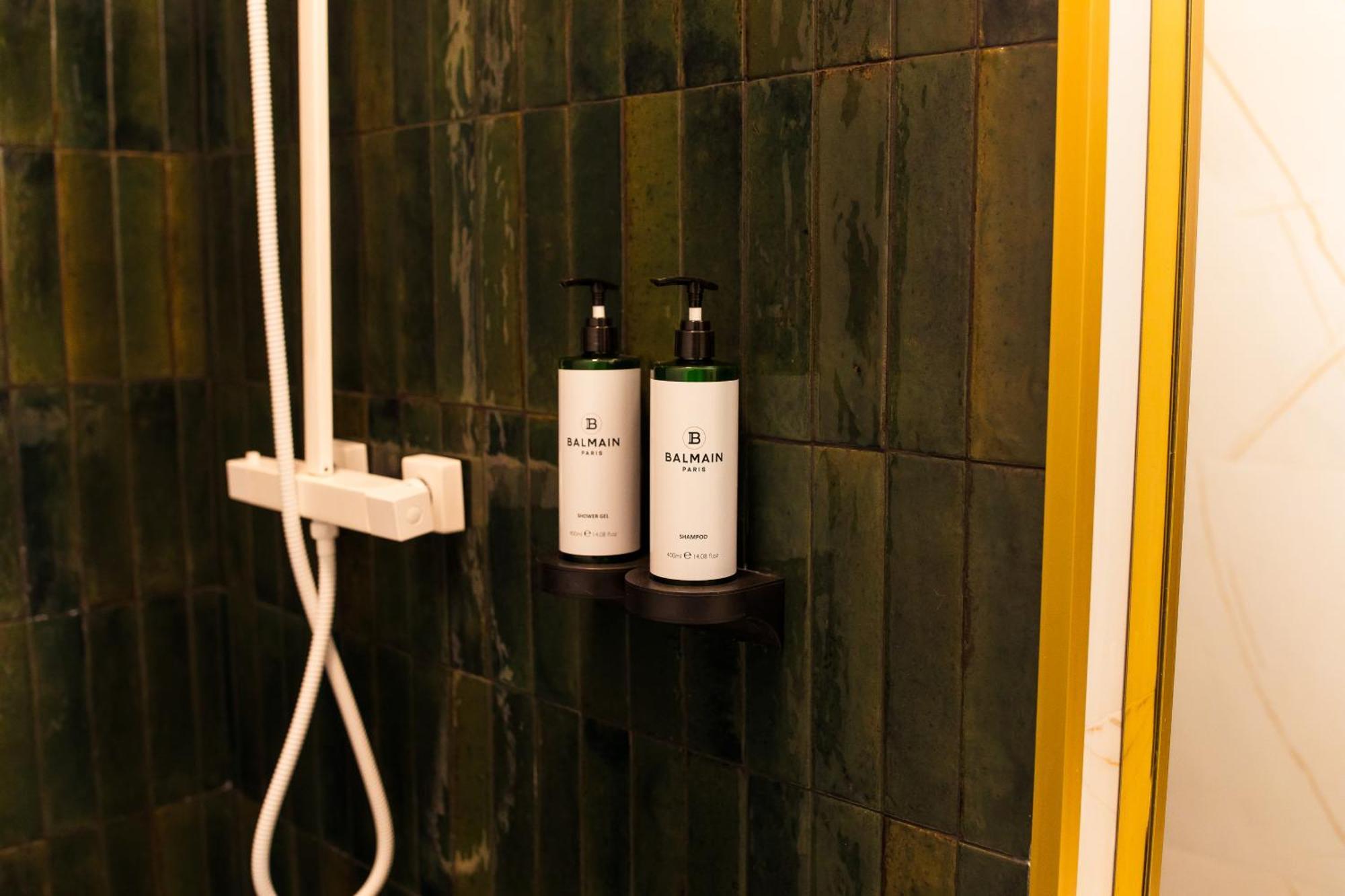 Highline Downtown Residences 6 Persons Family Apartment Bucharest Luaran gambar